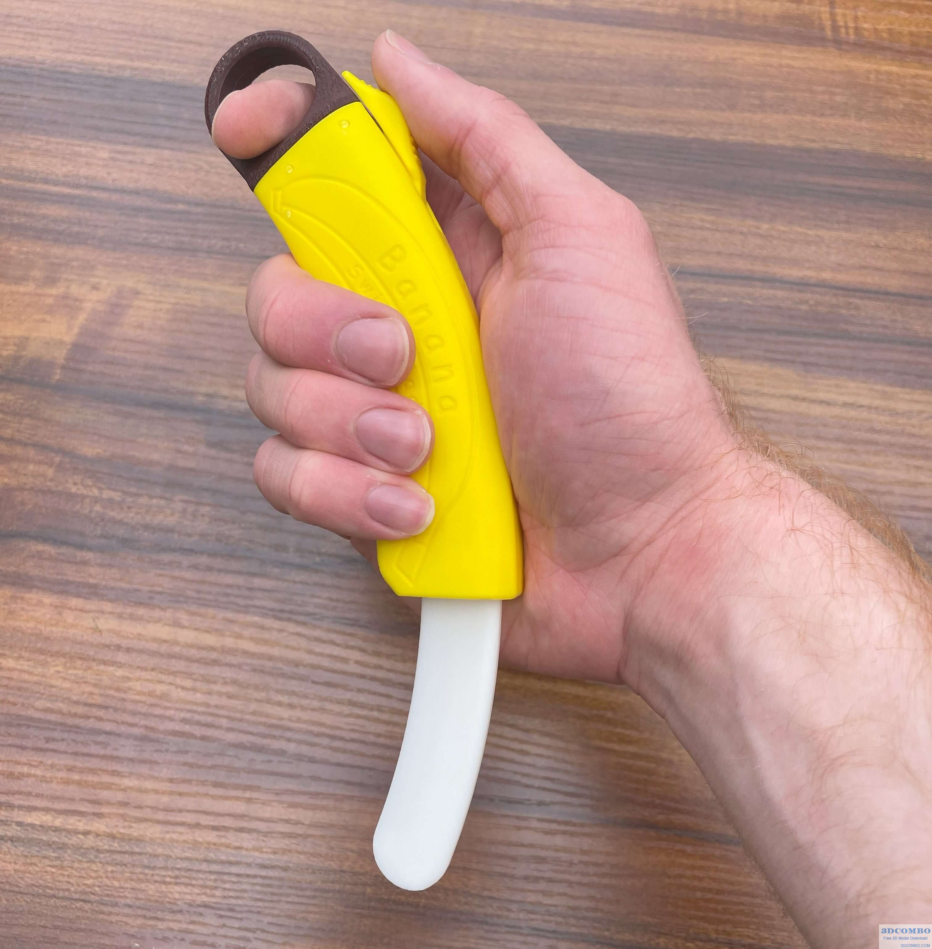 BANANA SWITCHBLADE (SINGLE ACTION)