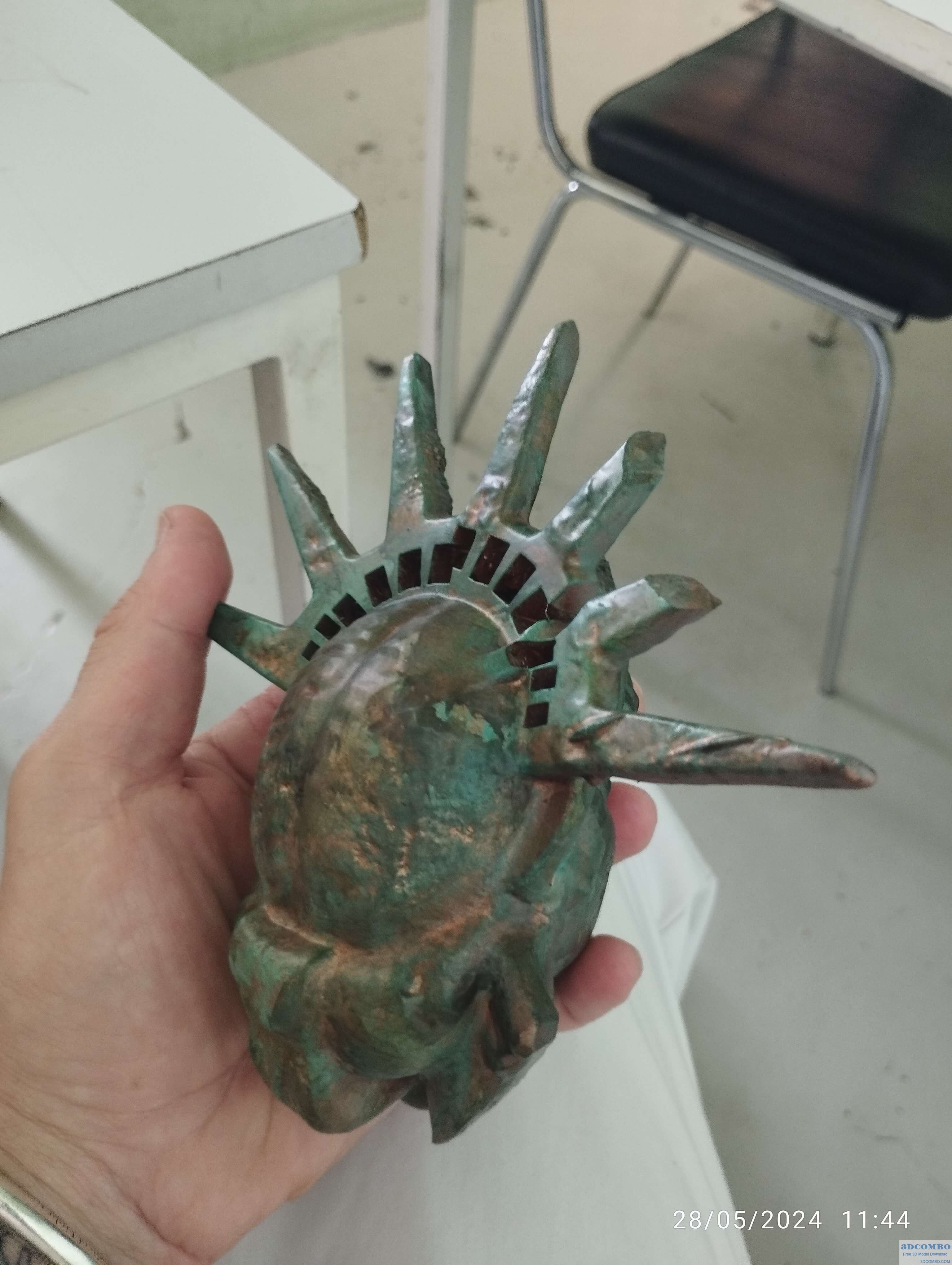 Skull Statue De La Lybertée1.3dcombo.com