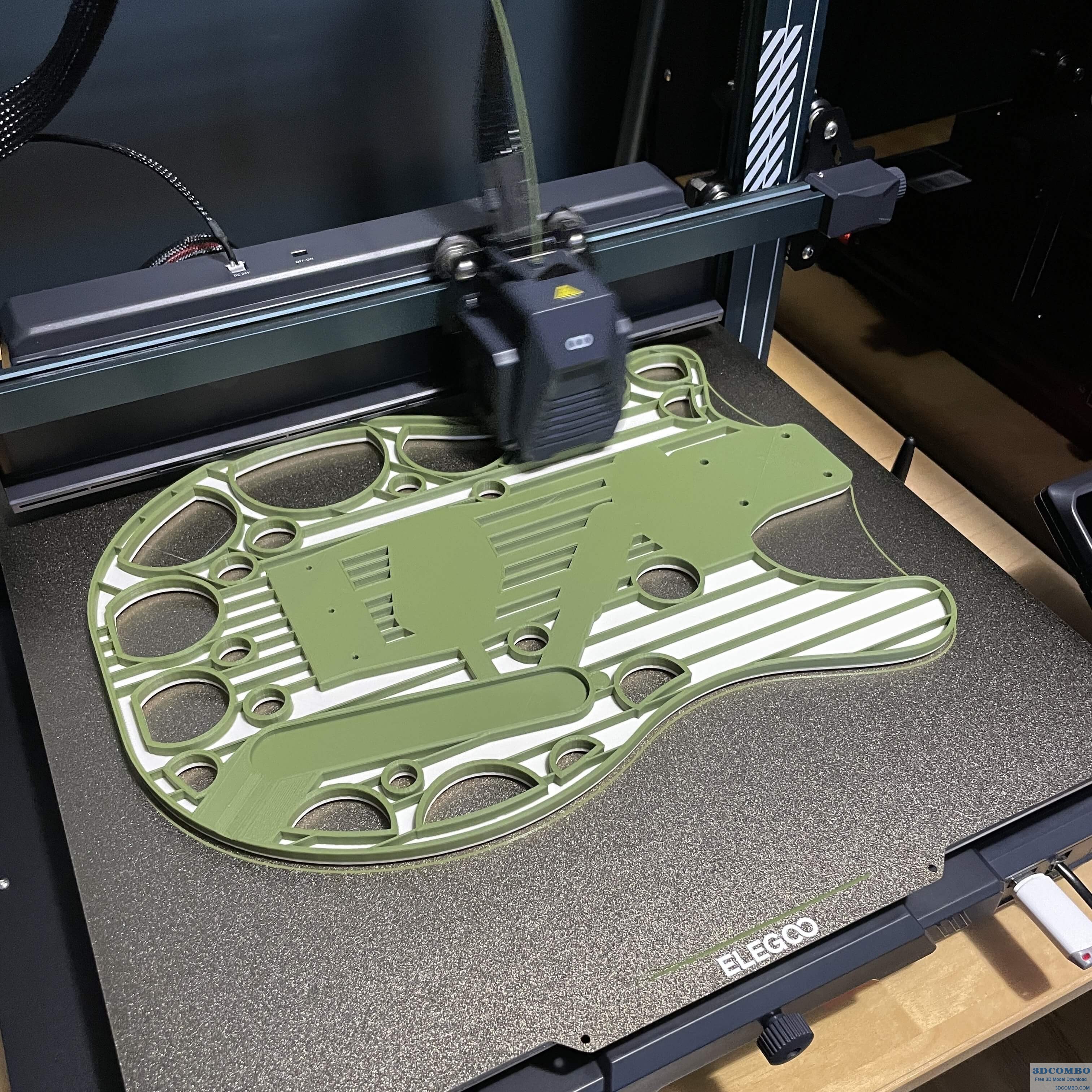 Soarpix Electric Guitar 3D Model1.3dcombo.com